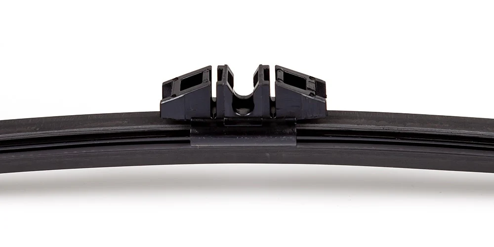 Bosch Aerotwin Twin Pack & Michelin Rear Screen Wiper - Triple Pack - Image 6